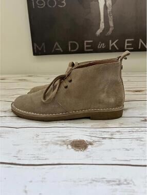 206 Collective Tan Suede Ankle Boots with Lace-Up Detail - 10D